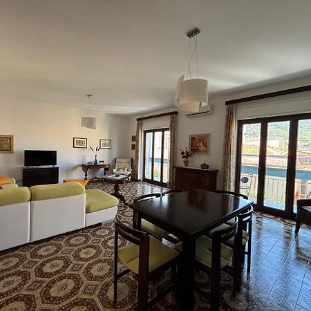 Archimede Lounge Apartment Cefalu Bagian luar foto